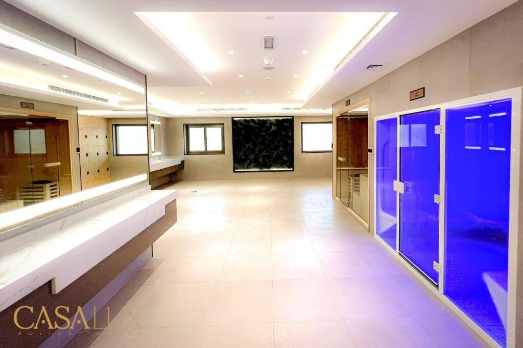 Lovely Big Studio W/ Burj Khalifa View In Downtown Dubaï Extérieur photo